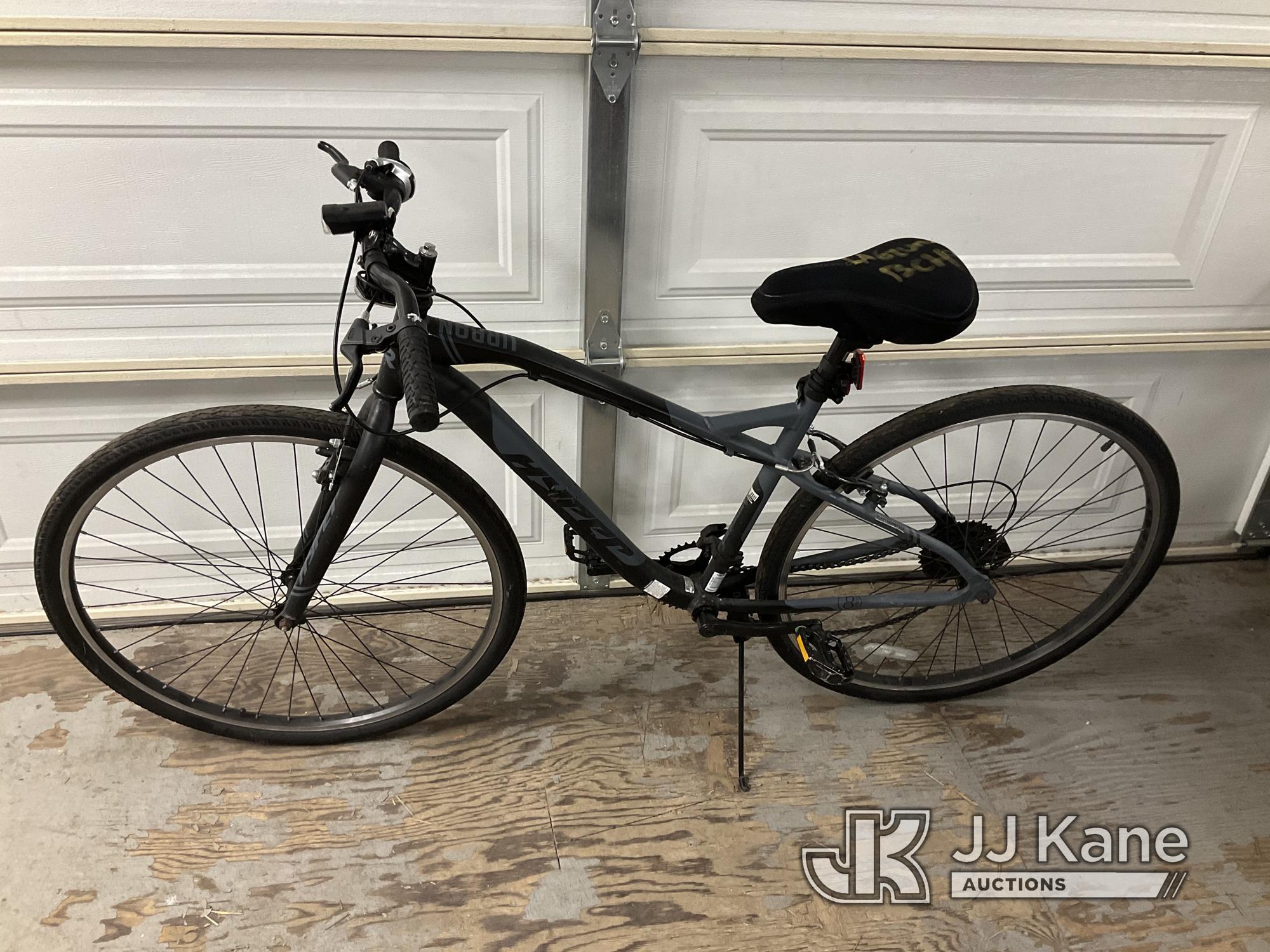 (Jurupa Valley, CA) Hyper Bike (Used) NOTE: This unit is being sold AS IS/WHERE IS via Timed Auction