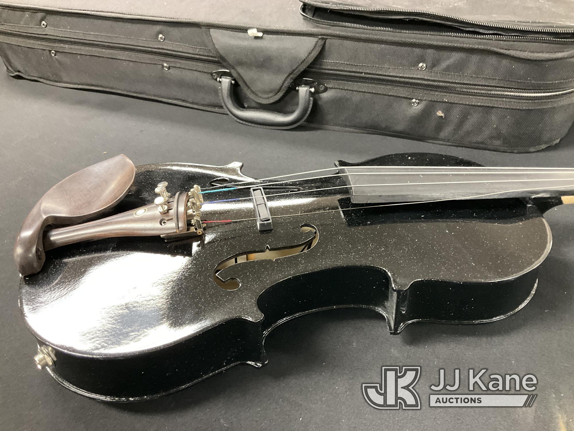 (Jurupa Valley, CA) Violin (New) NOTE: This unit is being sold AS IS/WHERE IS via Timed Auction and