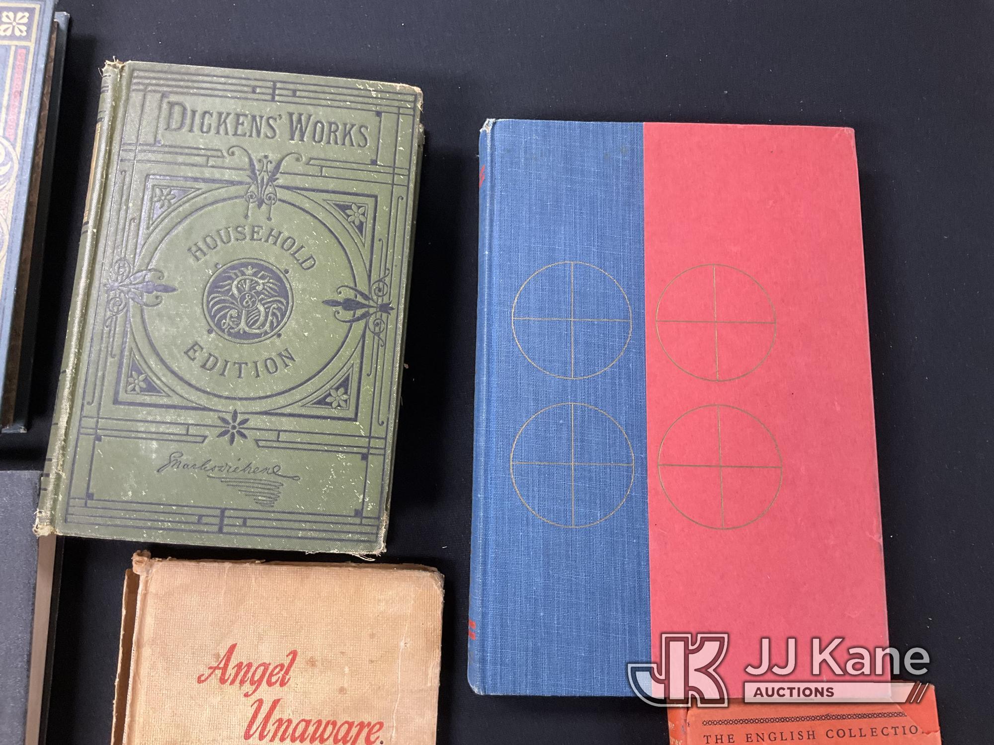 (Jurupa Valley, CA) Vintage Books (Used) NOTE: This unit is being sold AS IS/WHERE IS via Timed Auct