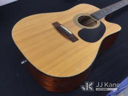 (Jurupa Valley, CA) Mitchell acoustic guitar | MD 100 CE Used