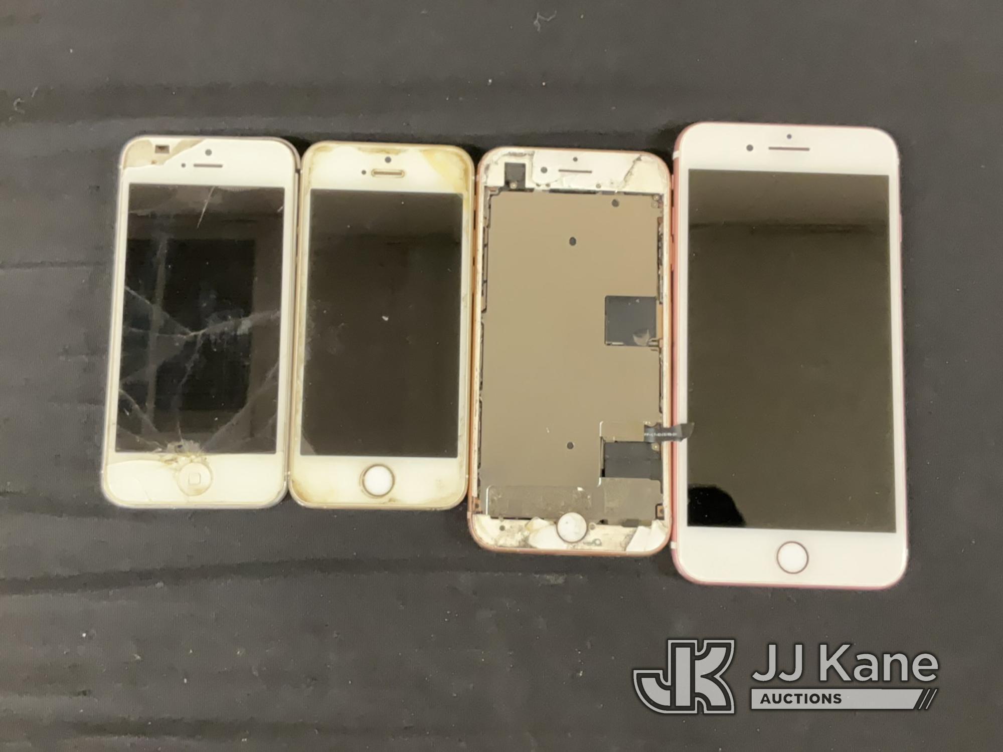 (Jurupa Valley, CA) 24 Apple iPhones Possibly Locked Used