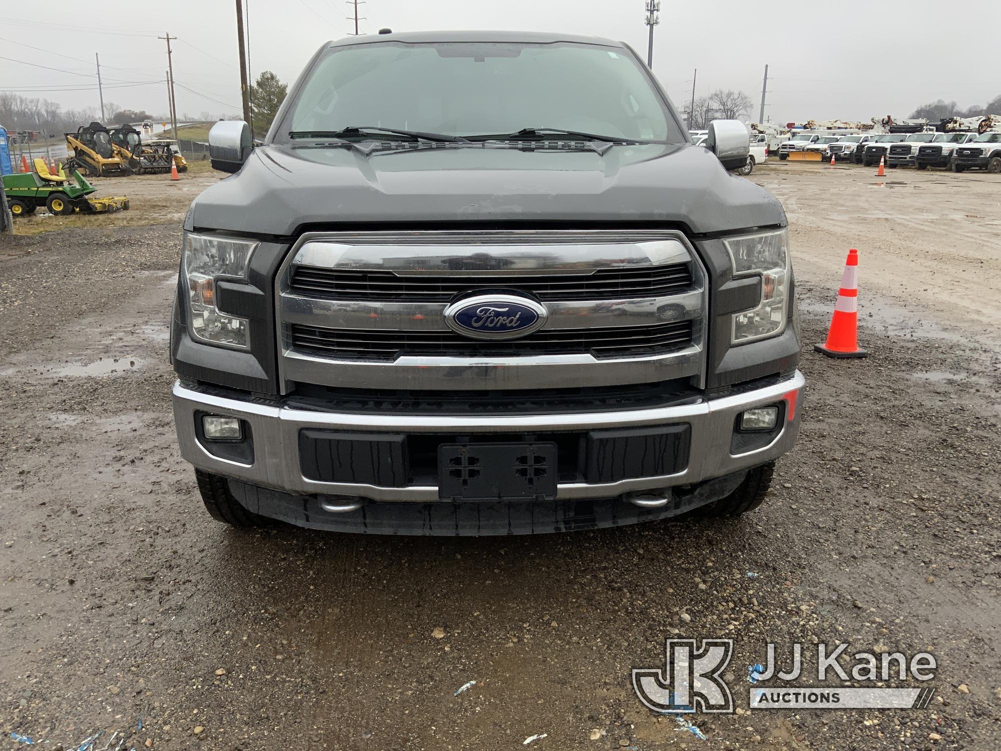 (Charlotte, MI) 2016 Ford F150 4x4 Crew-Cab Pickup Truck Runs, Moves