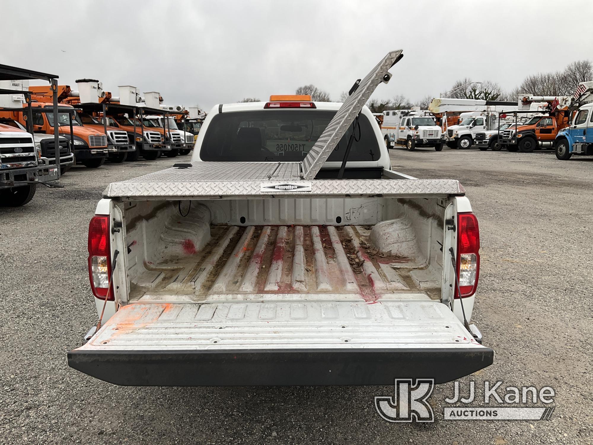 (Plymouth Meeting, PA) 2015 Nissan Frontier Extended-Cab Pickup Truck Runs & Moves, Check Engine Lig