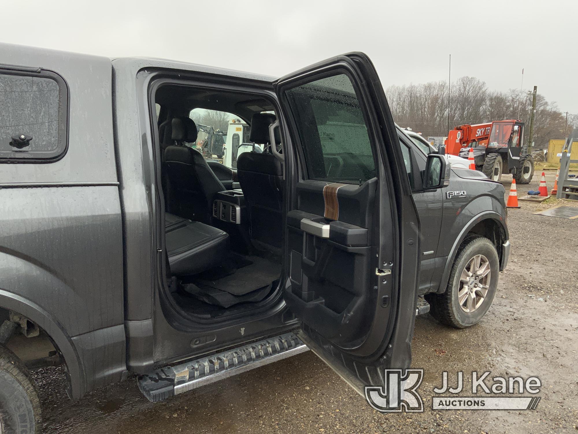 (Charlotte, MI) 2016 Ford F150 4x4 Crew-Cab Pickup Truck Runs, Moves