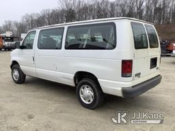 (Shrewsbury, MA) 2007 Ford E350 Passenger Van Runs & Moves) (Rust Damage