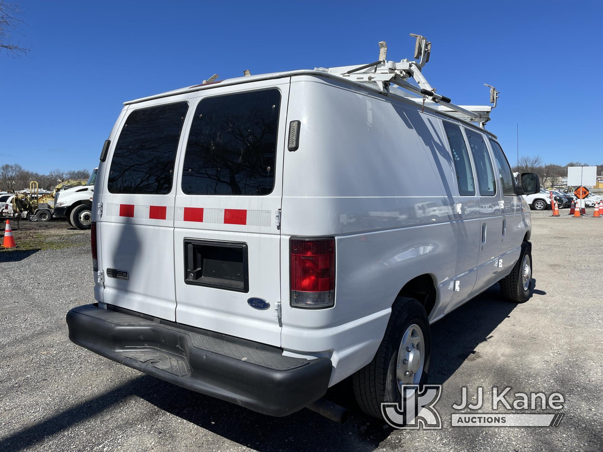 (Plymouth Meeting, PA) 2012 Ford E250 Cargo Van Runs & Moves, Body & Rust Damage