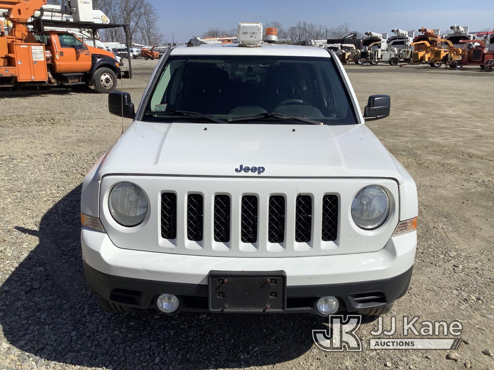 (Shrewsbury, MA) 2014 Jeep Patriot 4x4 4-Door Sport Utility Vehicle Runs & Moves) (Rust Damage