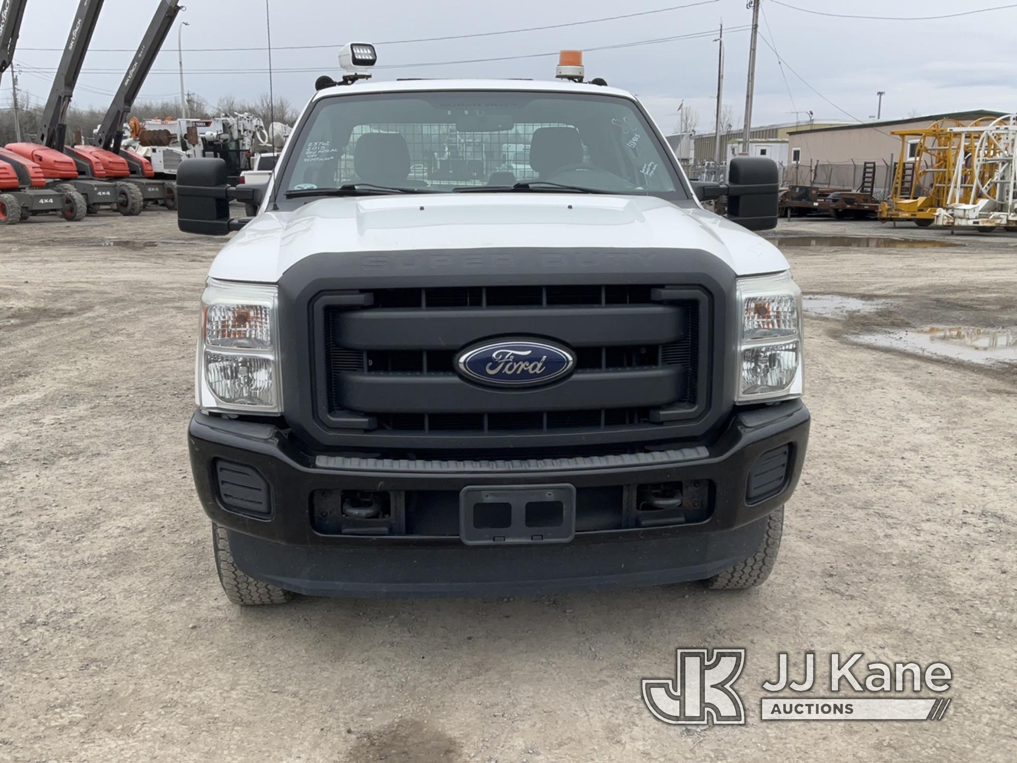 (Rome, NY) 2015 Ford F250 4x4 Extended-Cab Pickup Truck Runs & Moves, Body & Rust Damage, Liftgate O