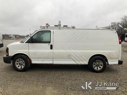 (Shrewsbury, MA) 2013 GMC Savana G1500 AWD Cargo Van Runs & Moves) (Sporadically Starts, Bad Battery