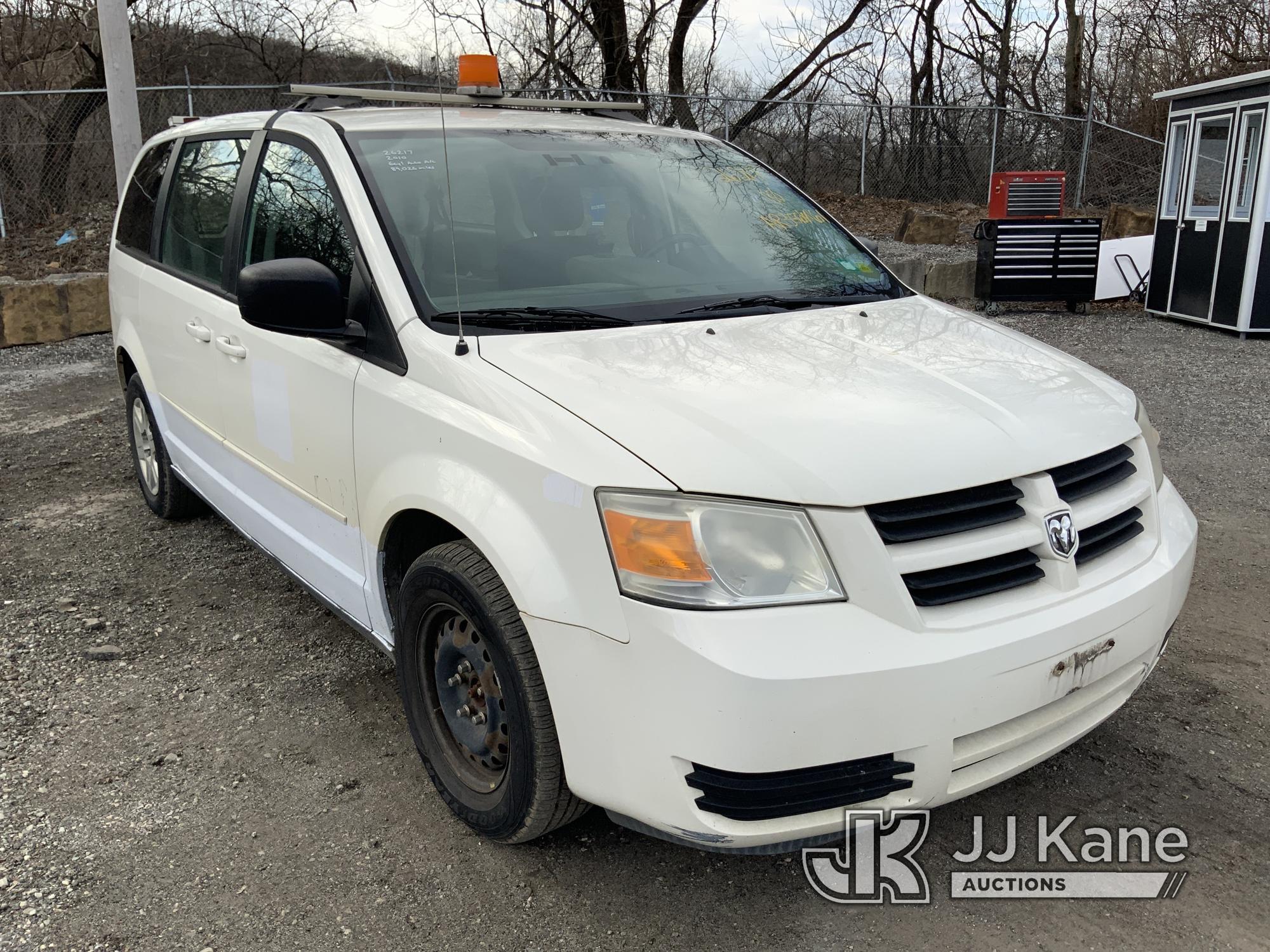 (Plymouth Meeting, PA) 2010 Dodge Grand Caravan SE Mini Passenger Van Runs & Moves, Check Engine Lig