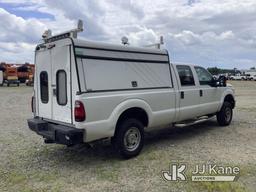 (Shrewsbury, MA) 2013 Ford F250 4x4 Crew-Cab Pickup Truck Runs & Moves) (Body Damage, Damaged Passen