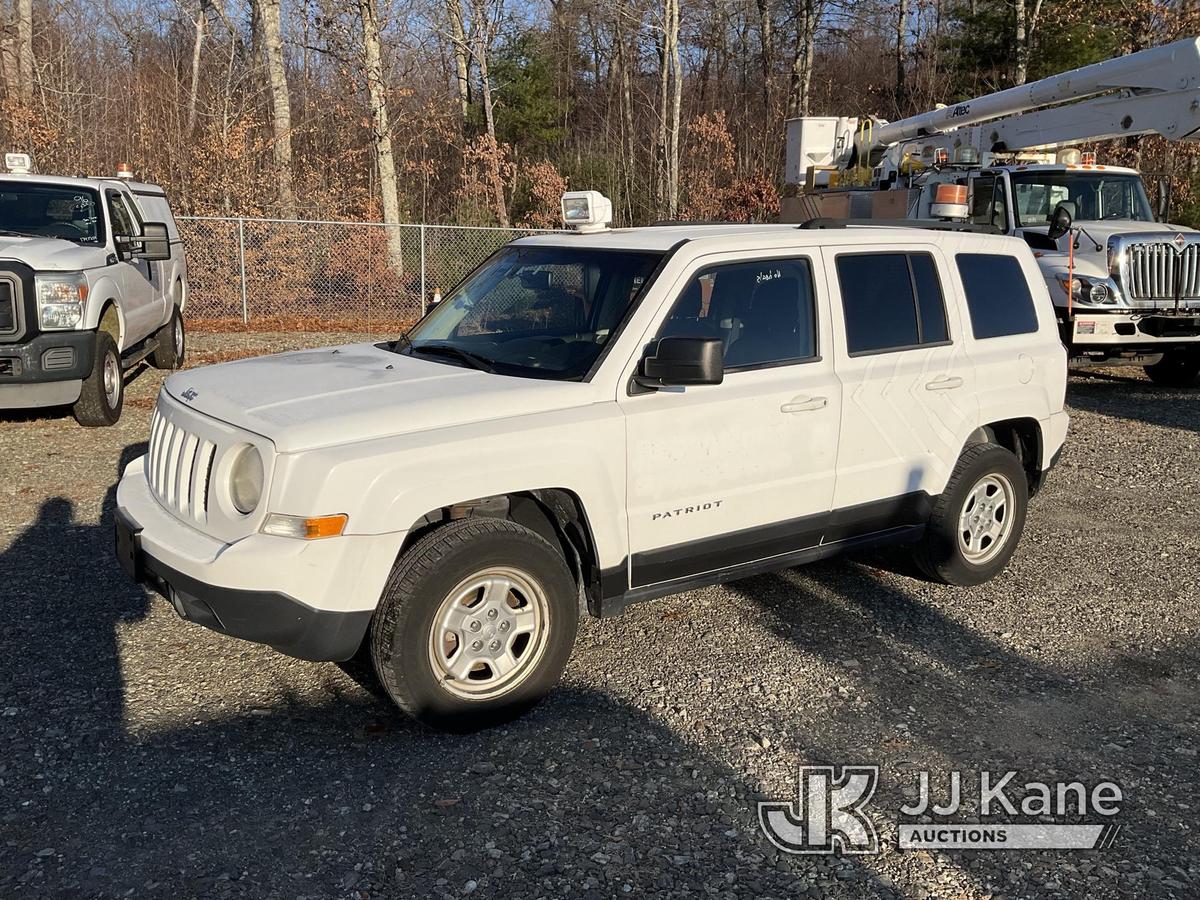 (Shrewsbury, MA) 2013 Jeep Patriot 4x4 4-Door Sport Utility Vehicle Runs & Moves) (Rust Damage