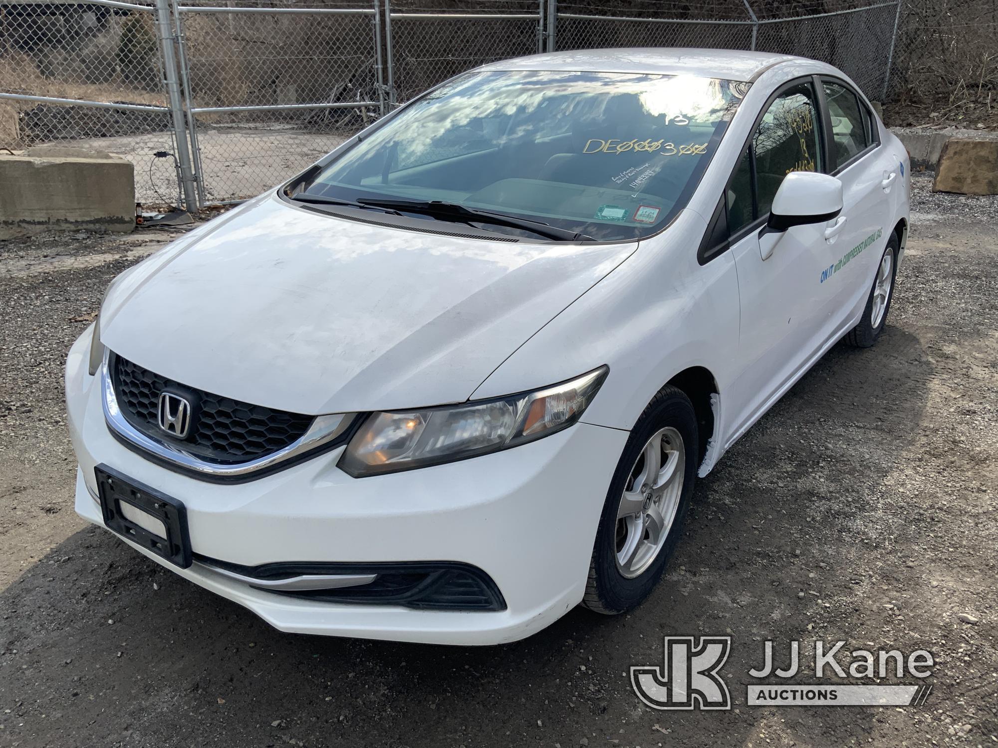 (Plymouth Meeting, PA) 2013 Honda Civic 4-Door Sedan CNG Only) (Runs & Moves, Body & Rust