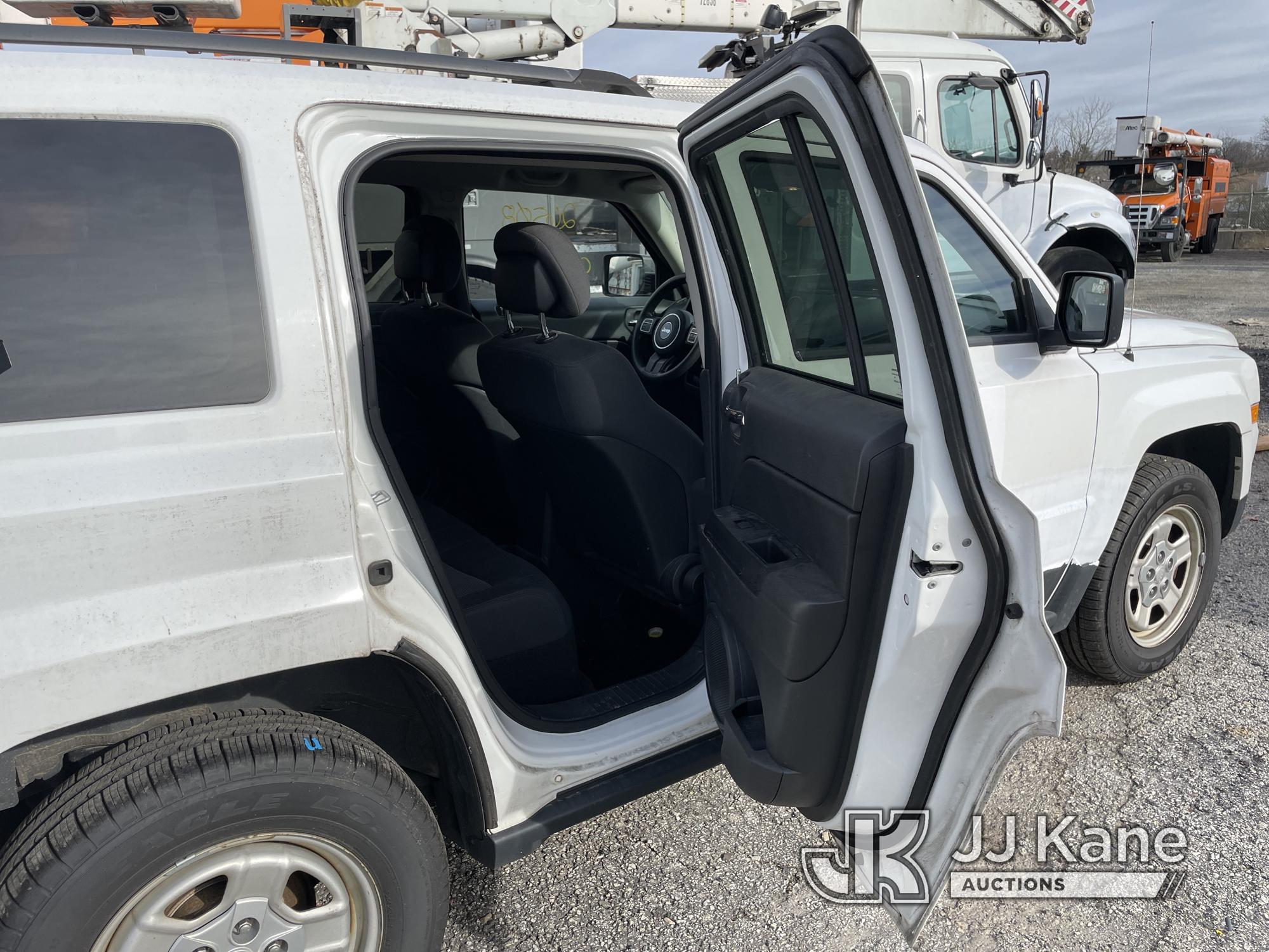 (Plymouth Meeting, PA) 2012 Jeep Patriot 4x4 4-Door Sport Utility Vehicle Runs & moves, Body & Rust