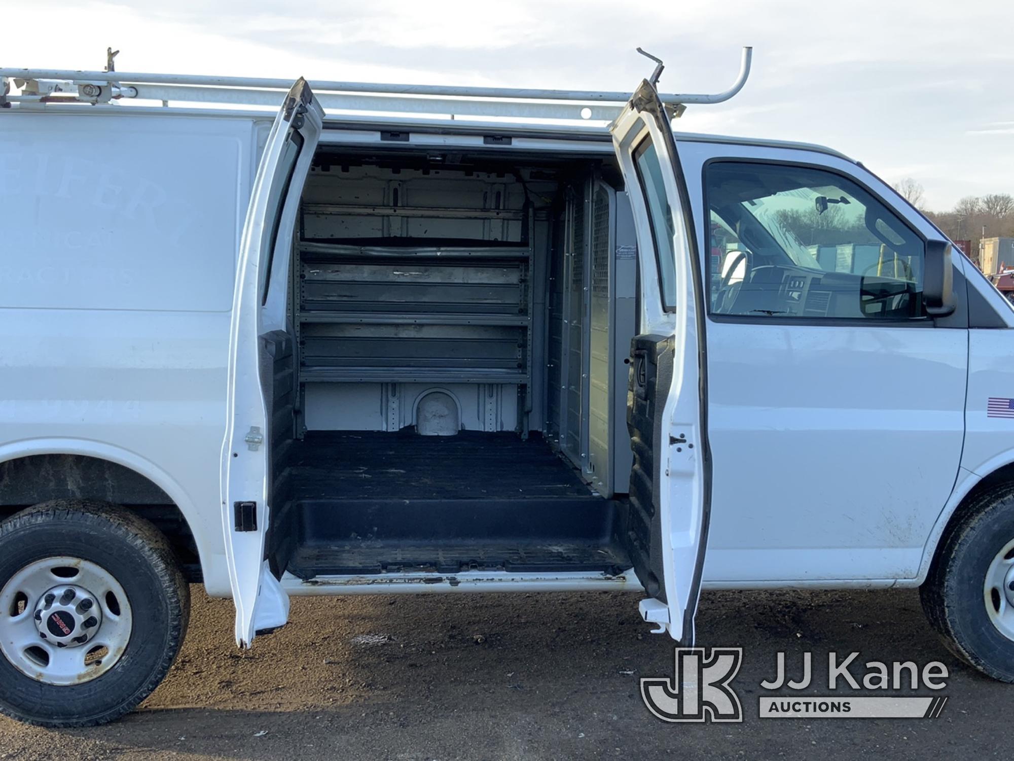 (Charlotte, MI) 2016 GMC Savana G1500 Cargo Van Runs, Moves, Engine Light, Service Traction Control,