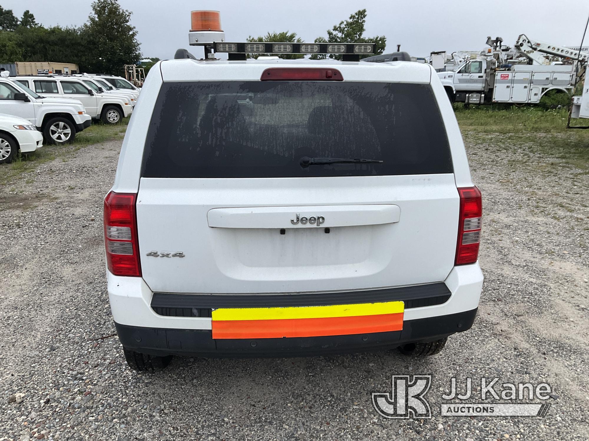 (Bellport, NY) 2013 Jeep Patriot 4x4 4-Door Sport Utility Vehicle Runs & Moves, Engine Noise, Body &