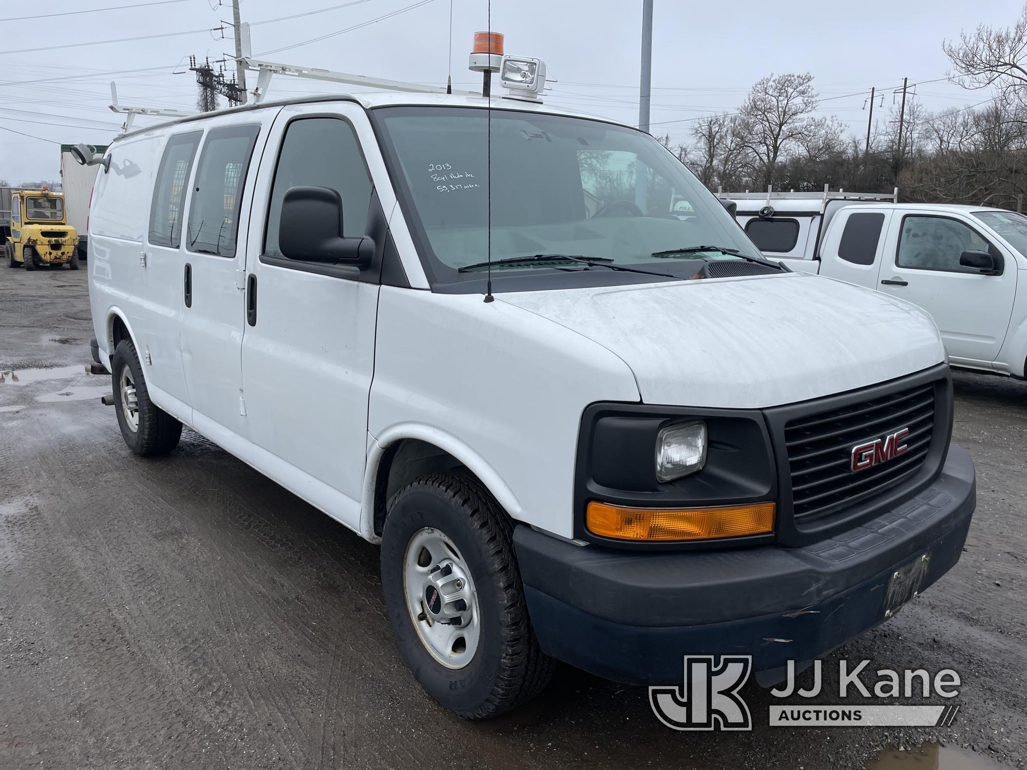 (Plymouth Meeting, PA) 2013 GMC Savana G2500 Cargo Van Runs & Moves, Body & Rust Damage