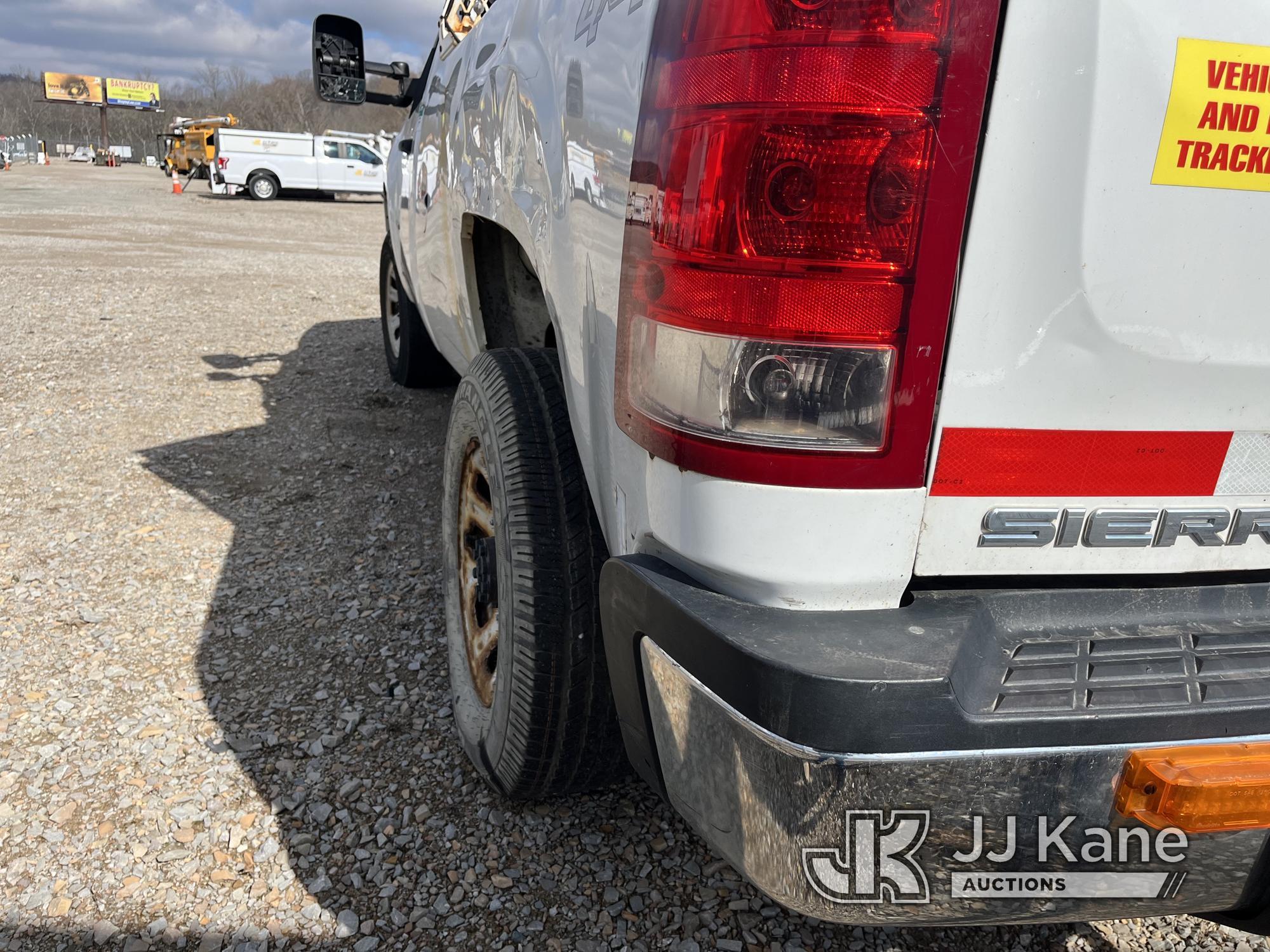 (Smock, PA) 2012 GMC Sierra 3500 4x4 Pickup Truck Not Running, Condition Unknown, Missing Parts, Wre