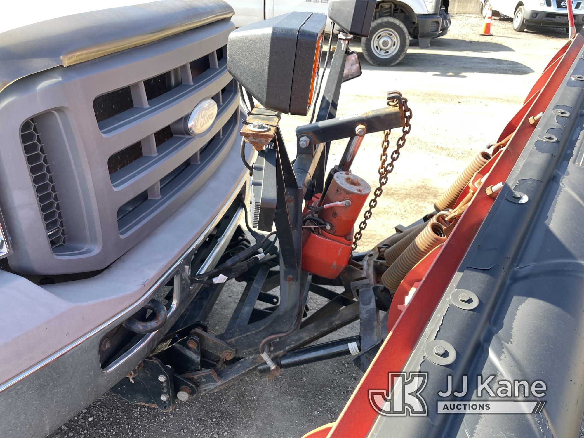 (Plymouth Meeting, PA) 2005 Ford F250 4x4 Pickup Truck Runs & Moves, Abs Light on, Body Rust Damage,