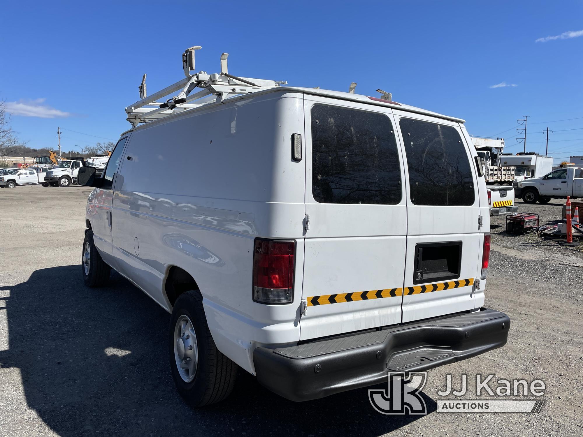 (Plymouth Meeting, PA) 2011 Ford E250 Cargo Van Runs & Moves, Body & Rust Damage, Low Fuel