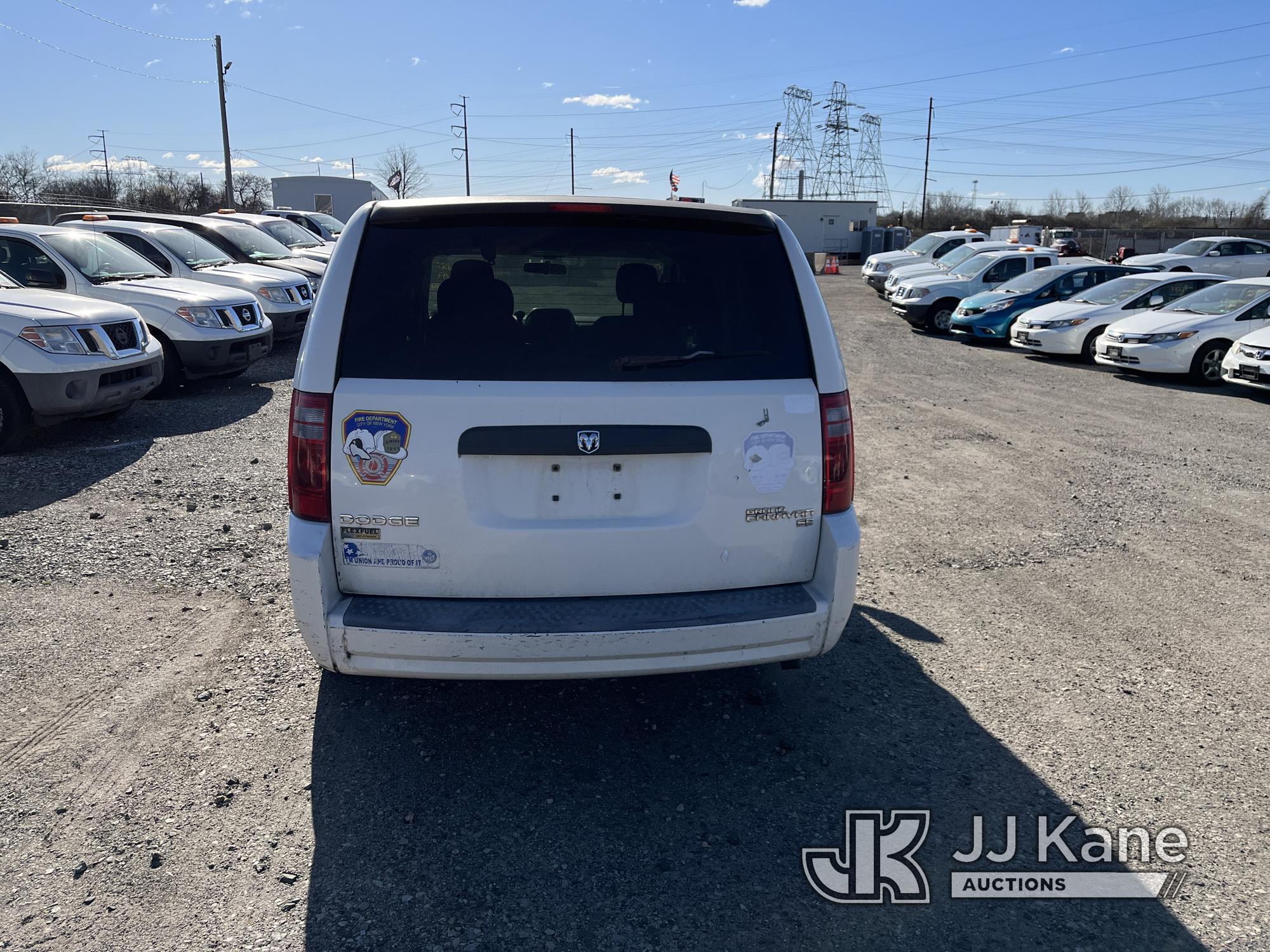 (Plymouth Meeting, PA) 2009 Dodge Grand Caravan Mini Passenger Van Runs & Moves, Body & Rust Damage