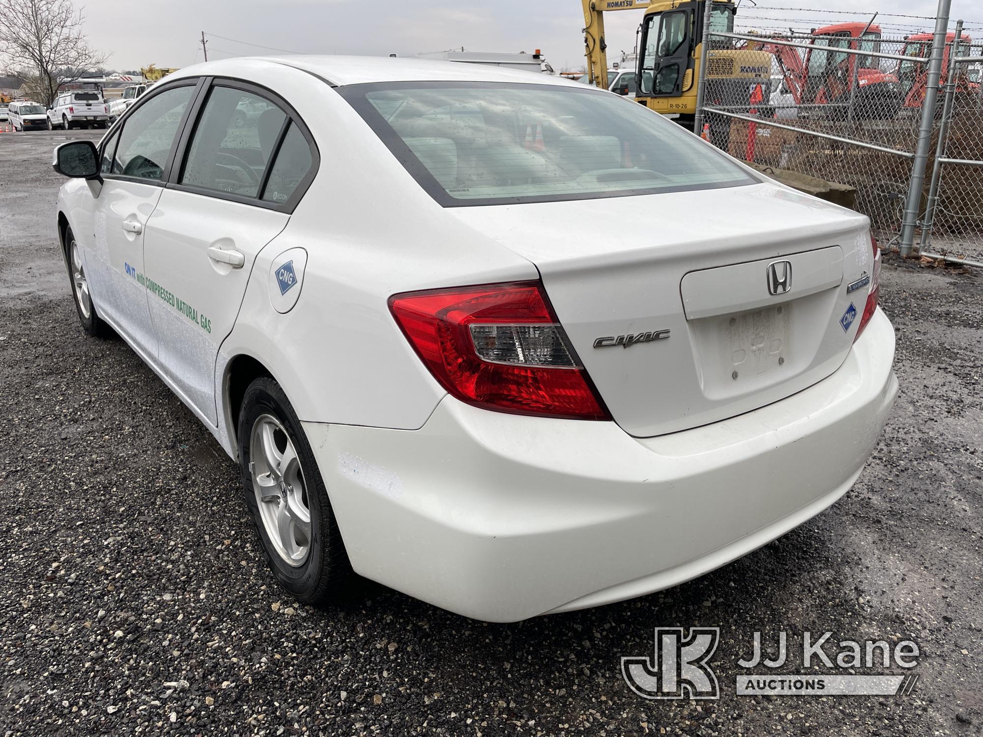 (Plymouth Meeting, PA) 2012 Honda Civic 4-Door Sedan CNG Only) (Runs & Moves, ABS Light ON, Traction