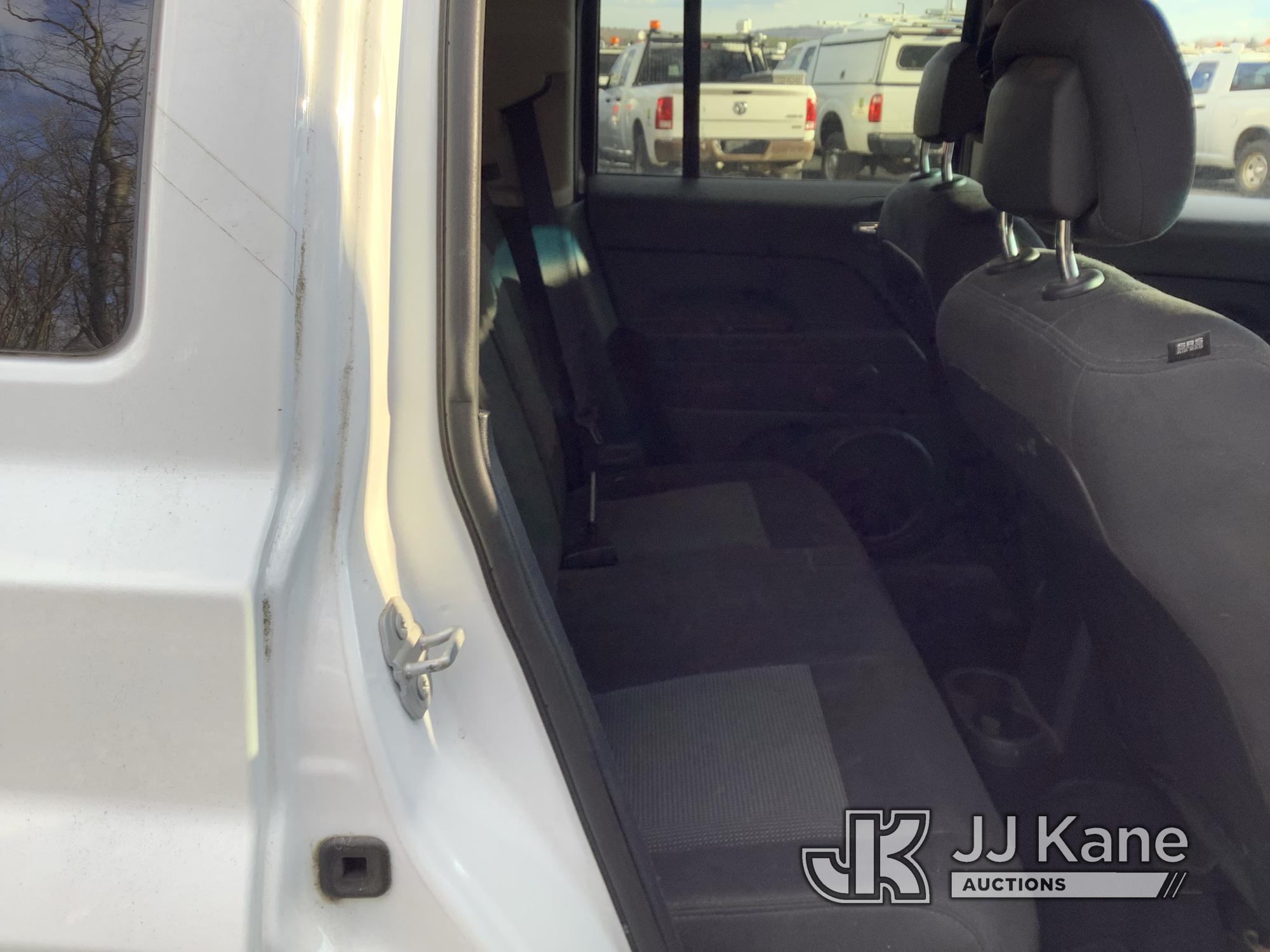 (Shrewsbury, MA) 2015 Jeep Patriot 4x4 4-Door Sport Utility Vehicle Runs & Moves) (Rust Damage