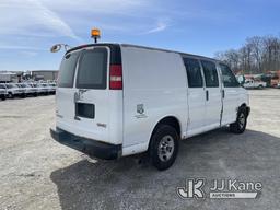 (Shrewsbury, MA) 2010 GMC Savana G2500 Cargo Van Runs & Moves) (Body & Rust Damage