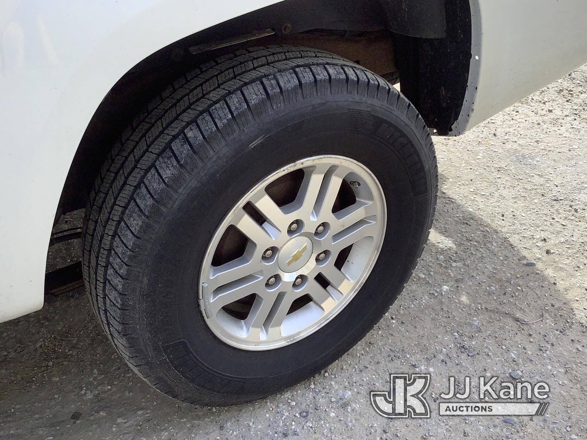 (Harmans, MD) 2011 Chevrolet Colorado Crew-Cab Pickup Truck Runs & Moves, Jump To Start, Rust & Body