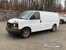 (Shrewsbury, MA) 2010 GMC Savana G1500 AWD Cargo Van Runs & Moves) (Rust Damage