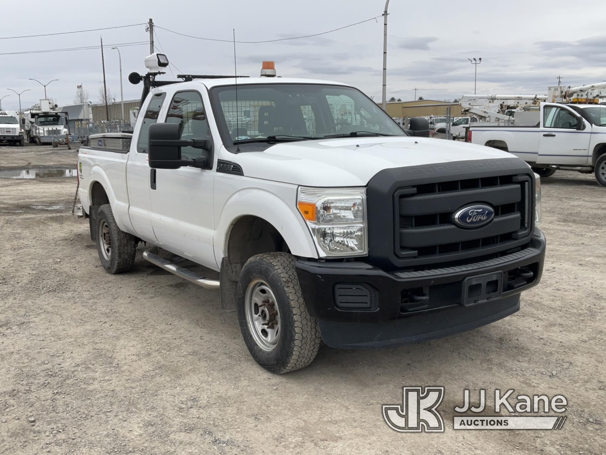 (Rome, NY) 2015 Ford F250 4x4 Extended-Cab Pickup Truck Runs & Moves, Body & Rust Damage, Liftgate O