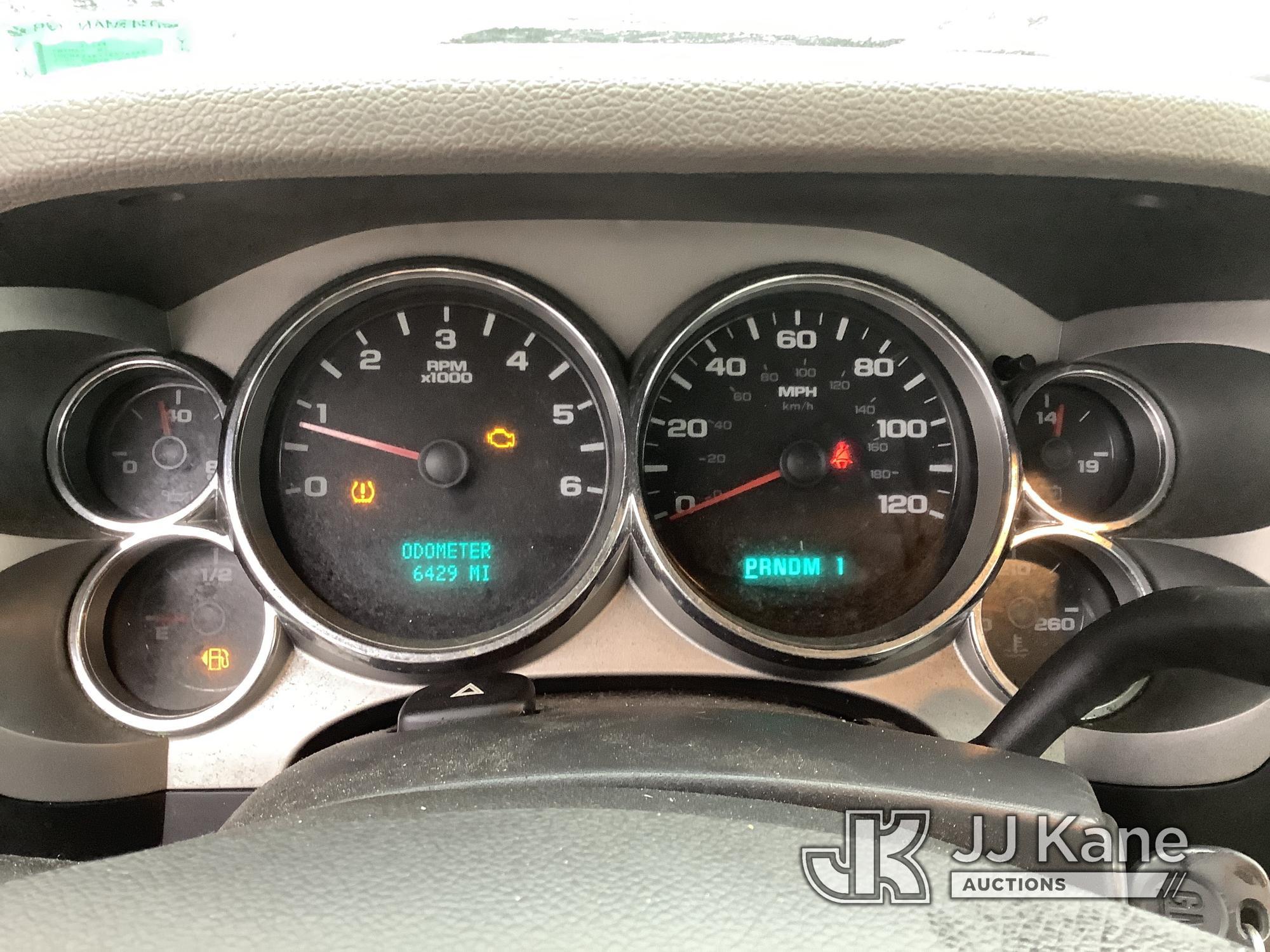 (Plymouth Meeting, PA) 2007 Chevrolet Silverado 2500HD 4x4 Pickup Truck Runs & Moves, Engine Light O