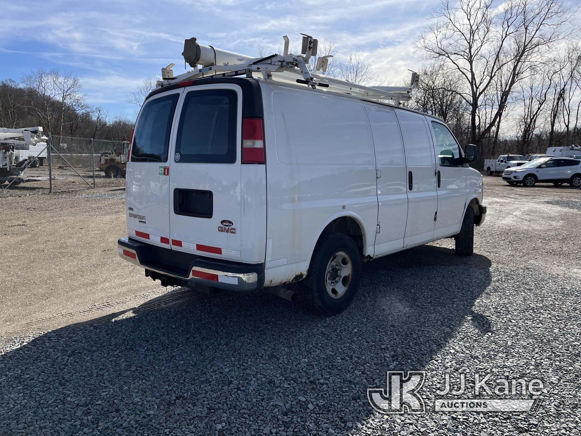 (Smock, PA) 2012 GMC Savana G2500 Cargo Van Runs & Moves, Paint, Body & Rust Damage