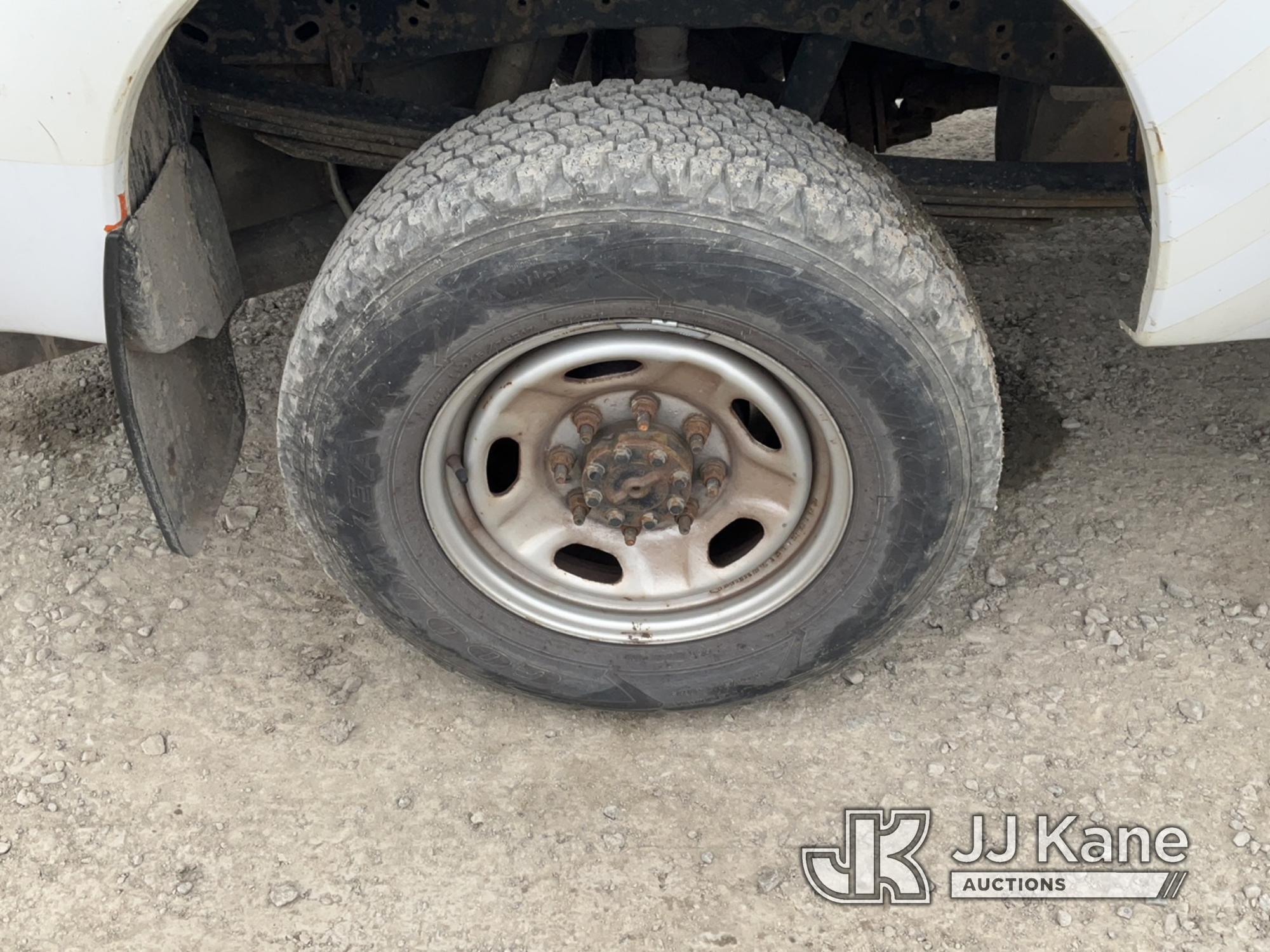 (Rome, NY) 2015 Ford F250 4x4 Extended-Cab Pickup Truck Runs & Moves, Body & Rust Damage, Liftgate O