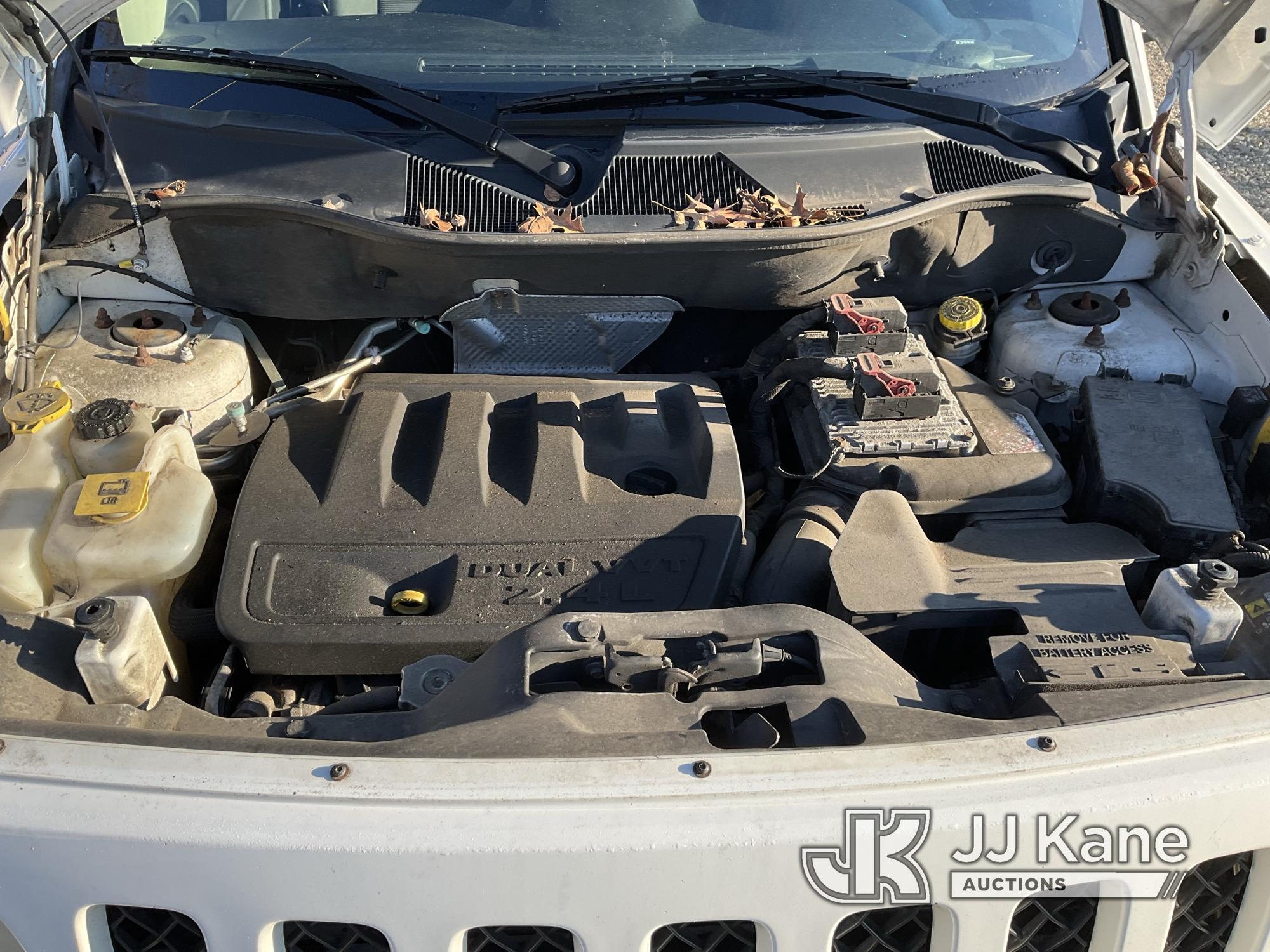 (Shrewsbury, MA) 2013 Jeep Patriot 4x4 4-Door Sport Utility Vehicle Runs & Moves) (Rust Damage
