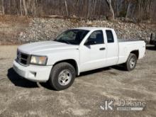 2011 Dodge Dakota 4x4 Extended-Cab Pickup Truck Runs & Moves) (Body & Rust Damage