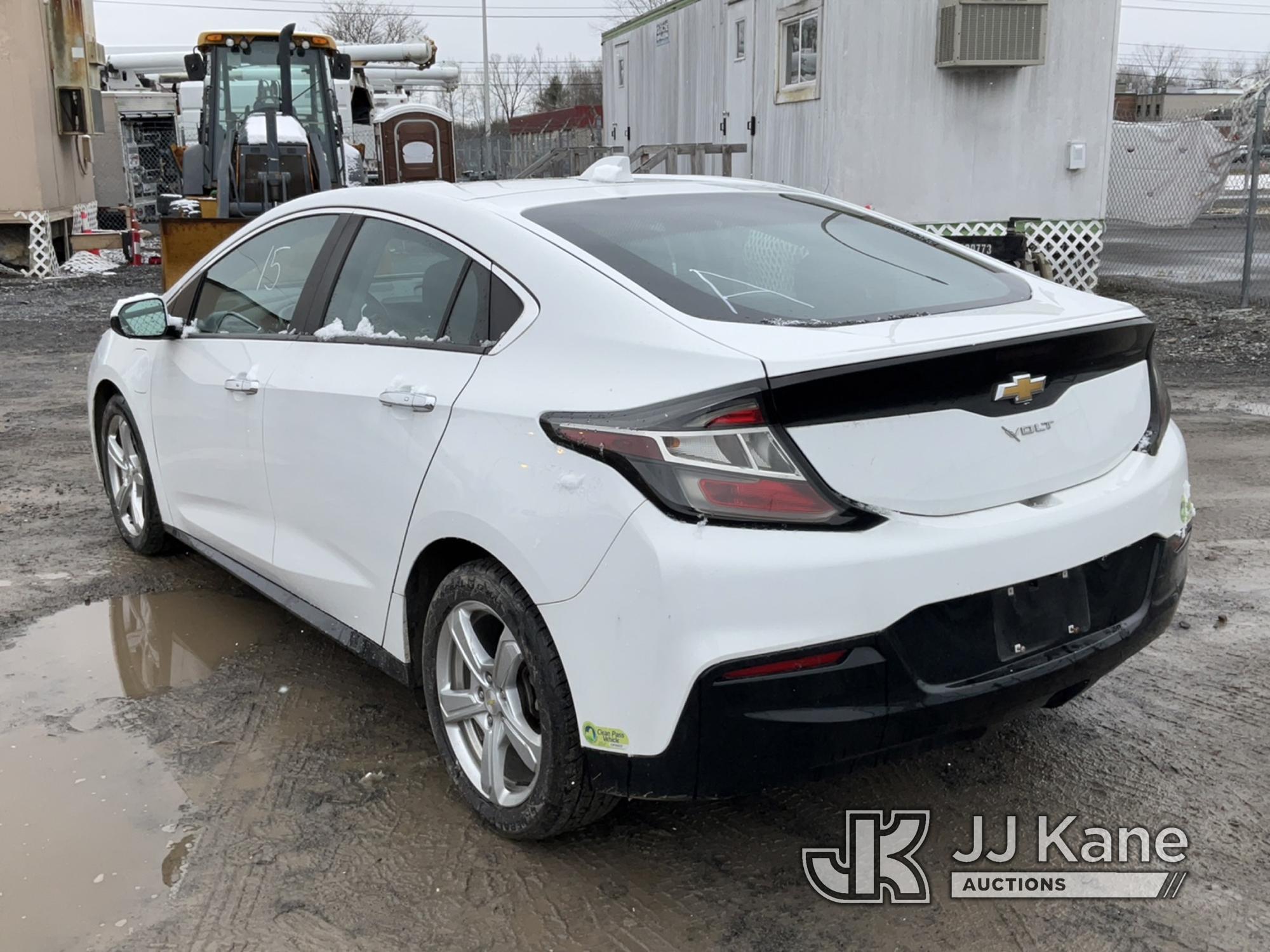 (Rome, NY) 2017 Chevrolet Volt Hydrid 4-Door Hatch Back Runs & Moves, Body & Rust Damage, Service Ba