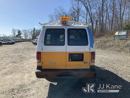 (Shrewsbury, MA) 2002 Ford E250 Cargo Van Runs & Moves) (Rust Damage, Worn Drivers Side Door Handle