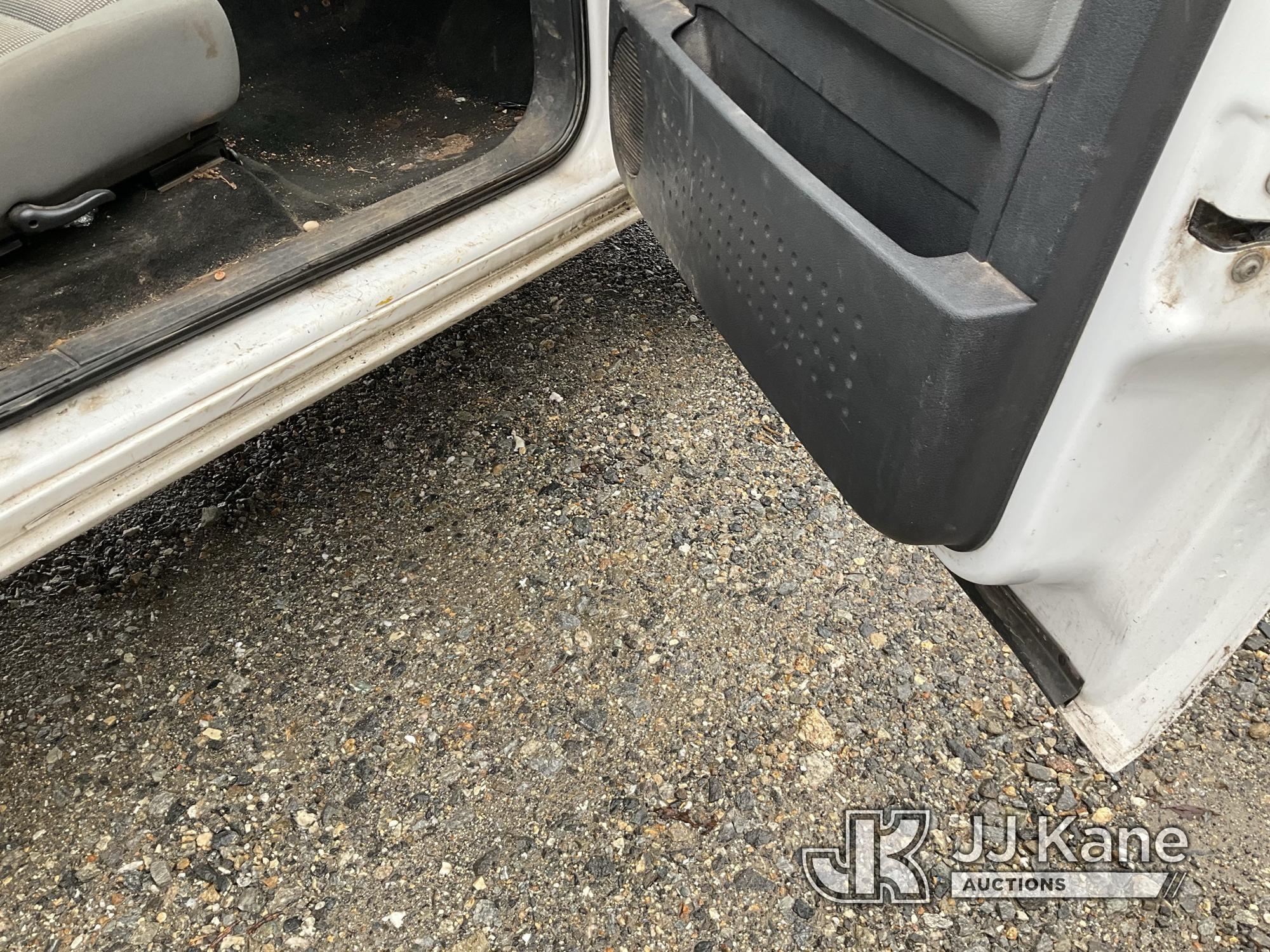 (Shrewsbury, MA) 2011 Dodge Dakota 4x4 Extended-Cab Pickup Truck Runs & Moves) (Rust Damage, Worn In