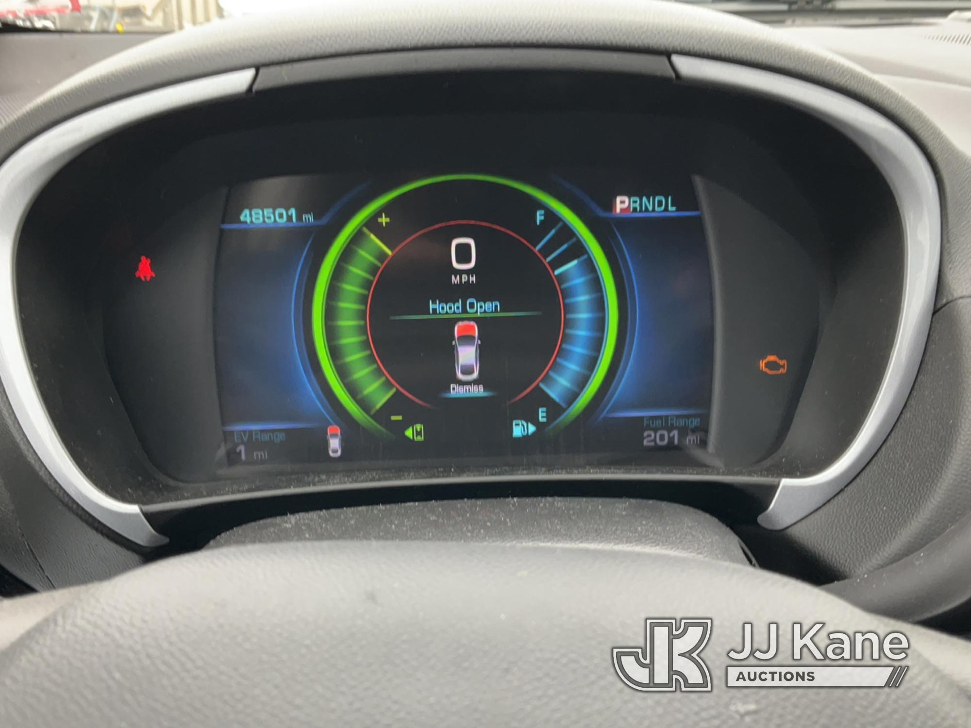 (Rome, NY) 2017 Chevrolet Volt Hydrid 4-Door Hatch Back Runs & Moves, Body & Rust Damage, Service Ba