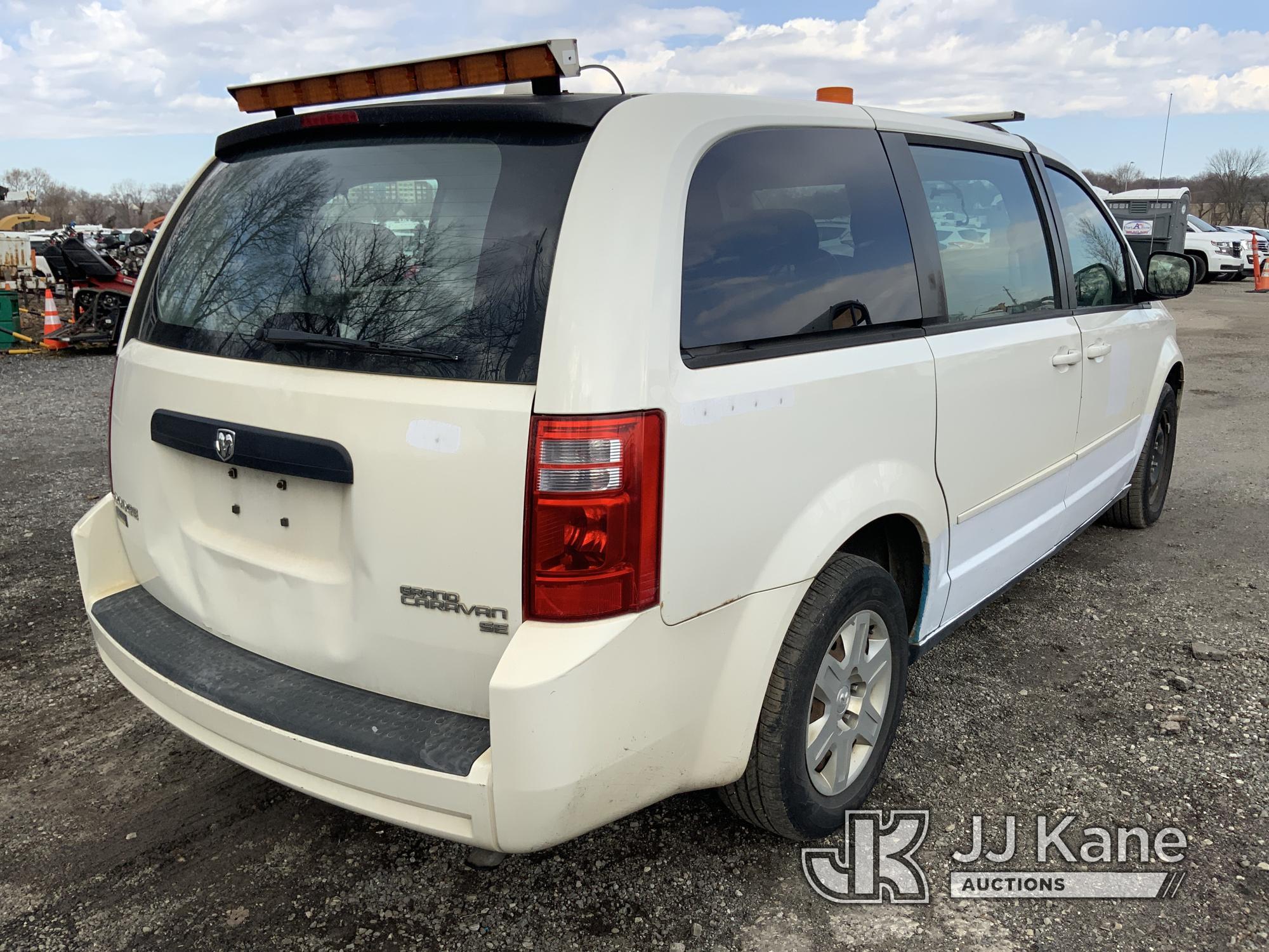 (Plymouth Meeting, PA) 2010 Dodge Grand Caravan SE Mini Passenger Van Runs & Moves, Check Engine Lig