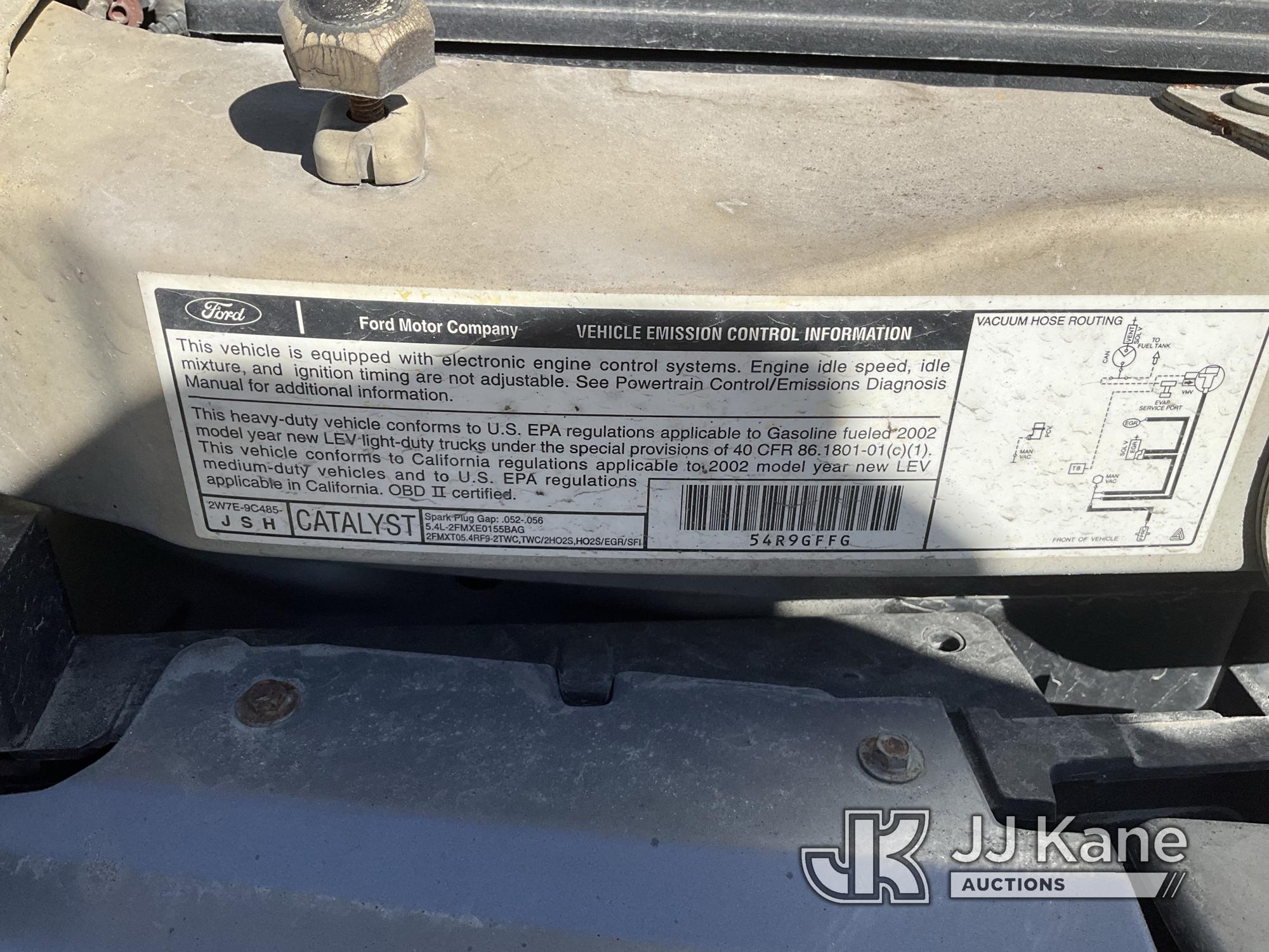 (Shrewsbury, MA) 2002 Ford E250 Cargo Van Runs & Moves) (Rust Damage, Worn Drivers Side Door Handle