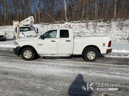 (Shrewsbury, MA) 2014 RAM 1500 4x4 Extended-Cab Pickup Truck Runs & Moves) (Rust Damage