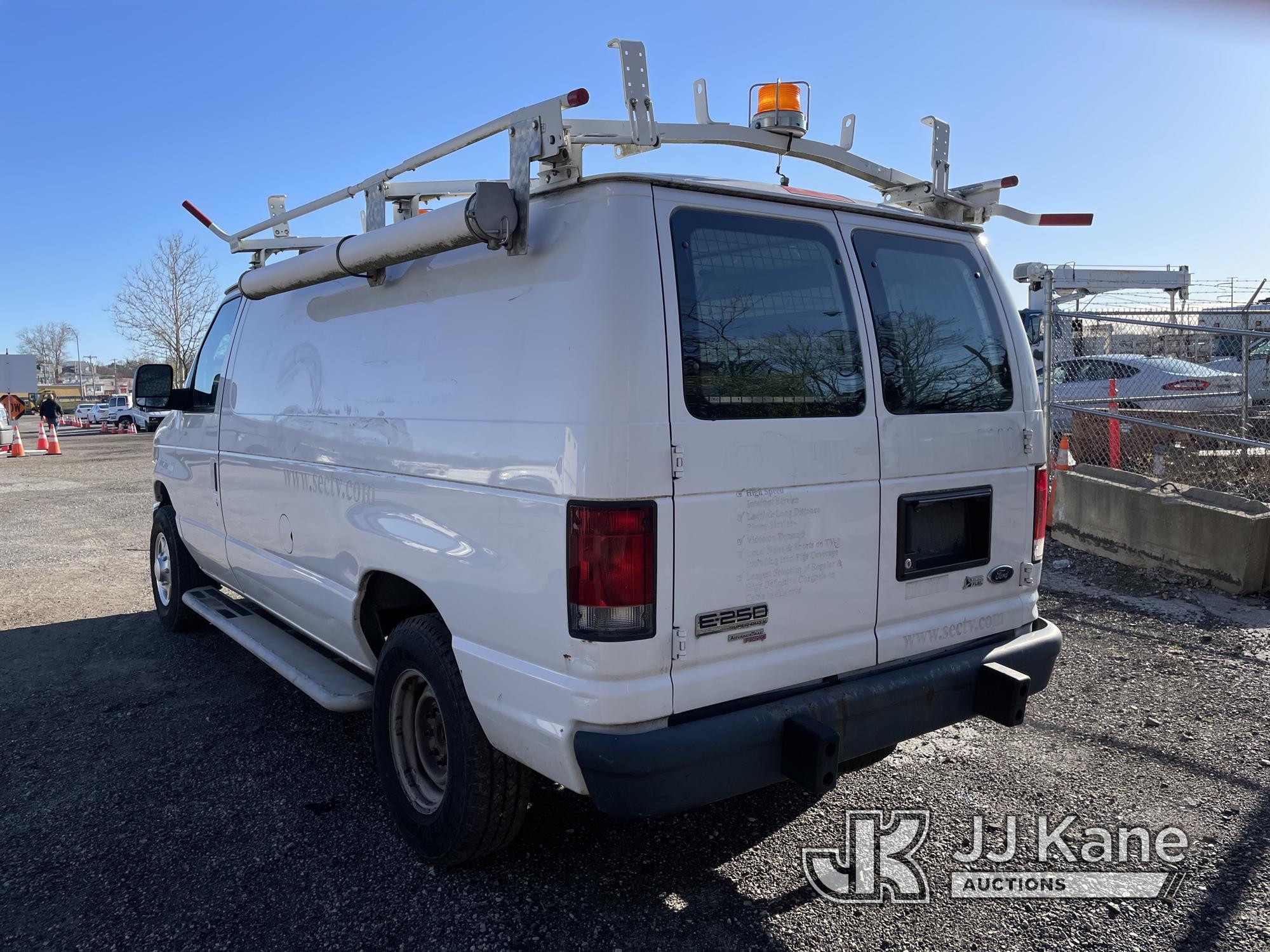 (Plymouth Meeting, PA) 2011 Ford E250 Cargo Van Runs & Moves, Body & Rust Damage