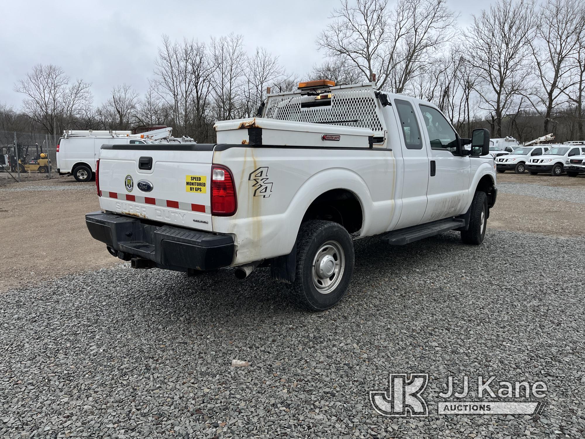 (Smock, PA) 2016 Ford F250 4x4 Extended-Cab Pickup Truck Runs & Moves, Check Engine Light On, Rust &