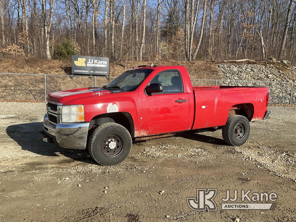 (Shrewsbury, MA) 2009 Chevrolet Silverado 3500HD 4x4 Pickup Truck Runs & Moves) (Body & Rust Damage