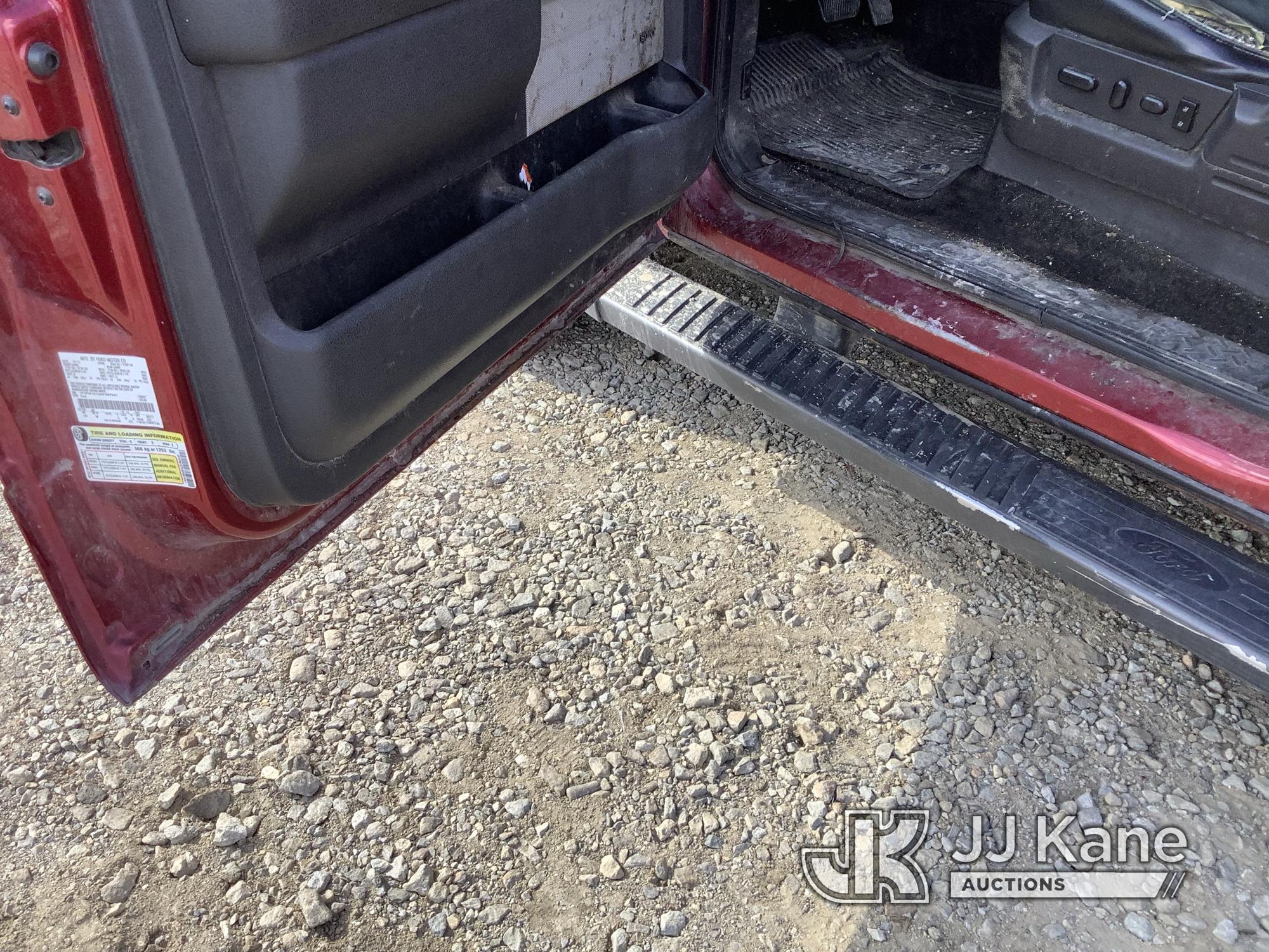(Shrewsbury, MA) 2013 Ford F150 4x4 Crew-Cab Pickup Truck Runs & Moves) (Rust Damage, Worn Interior