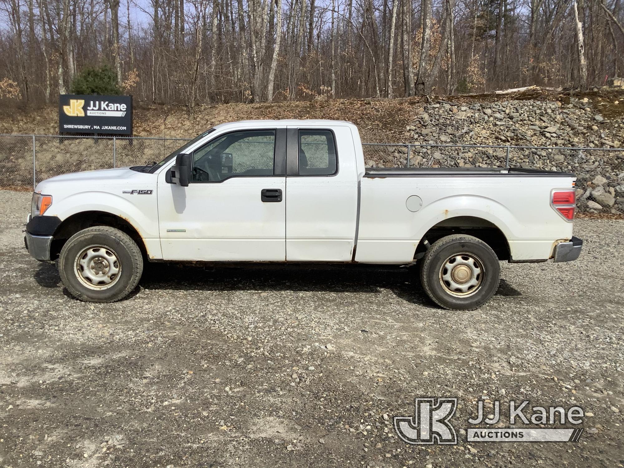 (Shrewsbury, MA) 2014 Ford F150 4x4 Extended-Cab Pickup Truck Runs & Moves) (Check Engine Light On,