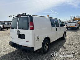 (Shrewsbury, MA) 2010 GMC Savana G2500 Cargo Van Runs & Moves) (Body & Rust Damage