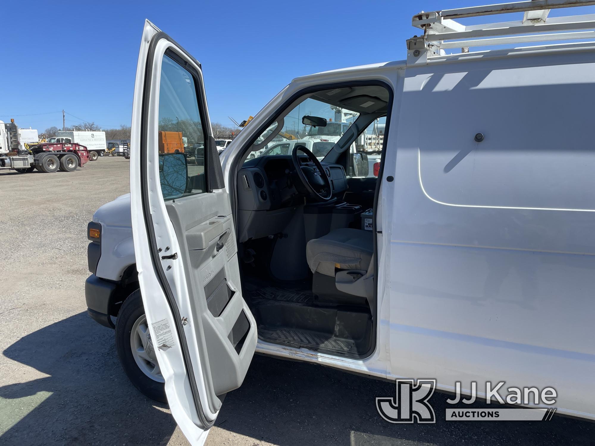 (Plymouth Meeting, PA) 2012 Ford E250 Cargo Van Runs & Moves, Body & Rust Damage